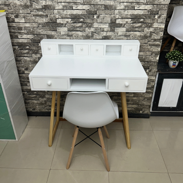 93 ESCRITORIO ESTANTE C/ BASE DE MADERA